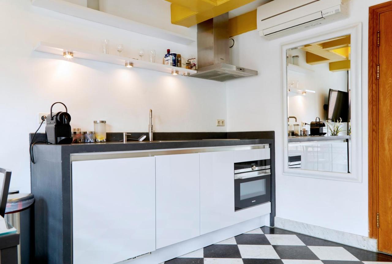 Modern Canal House Loft - City Center Амстердам Екстериор снимка